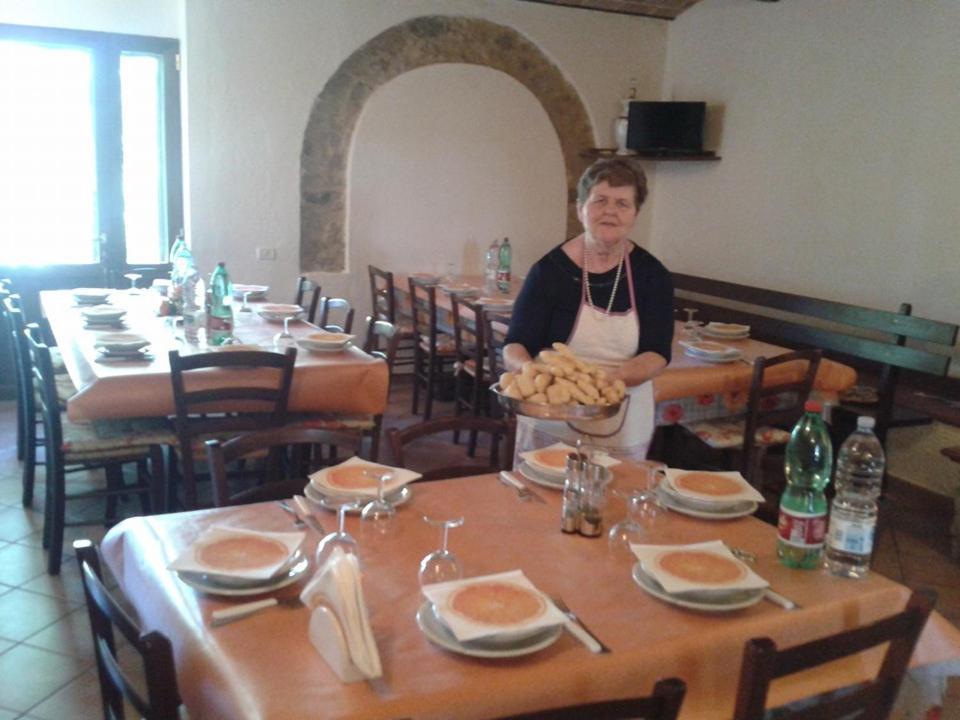 Agriturismo Santa Chiara Pomarance Extérieur photo