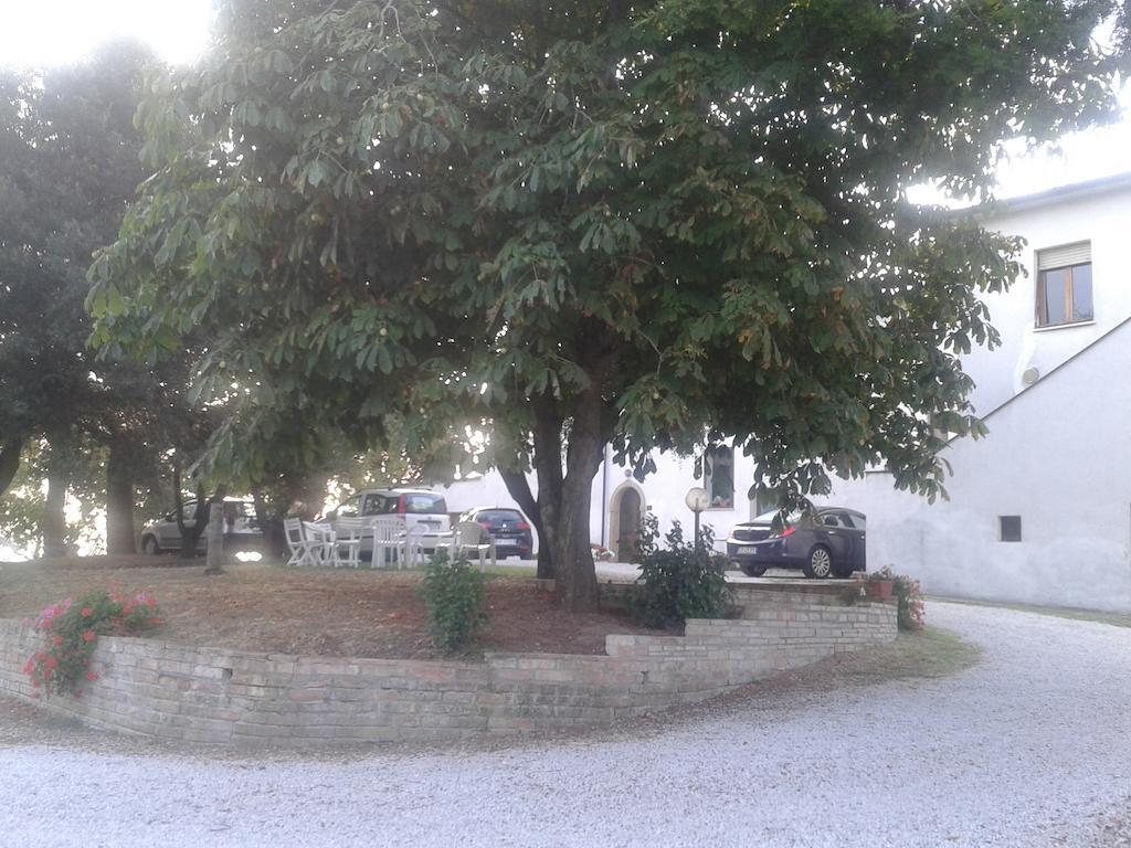 Agriturismo Santa Chiara Pomarance Extérieur photo