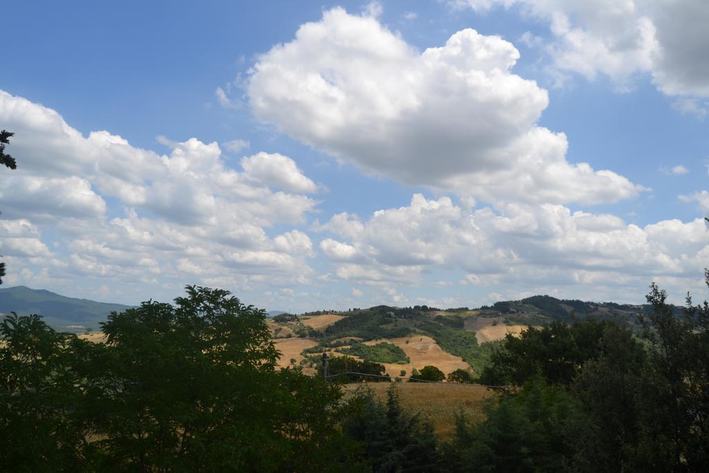 Agriturismo Santa Chiara Pomarance Extérieur photo
